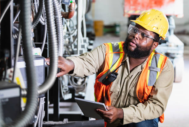 Best Emergency Electrician Near Me  in Wakarusa, IN